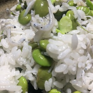 白だしで簡単しらすの炊き込みご飯